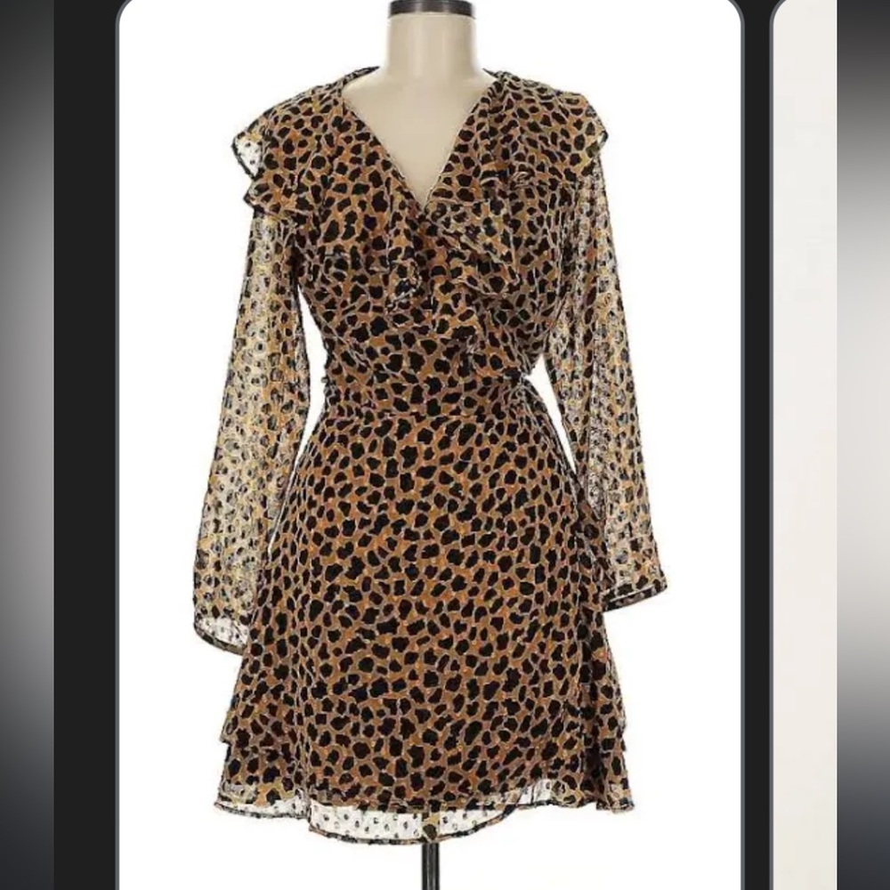 Free People Frenchie cocktail Mini Wrap
Dress Leopard/ cheetah Print